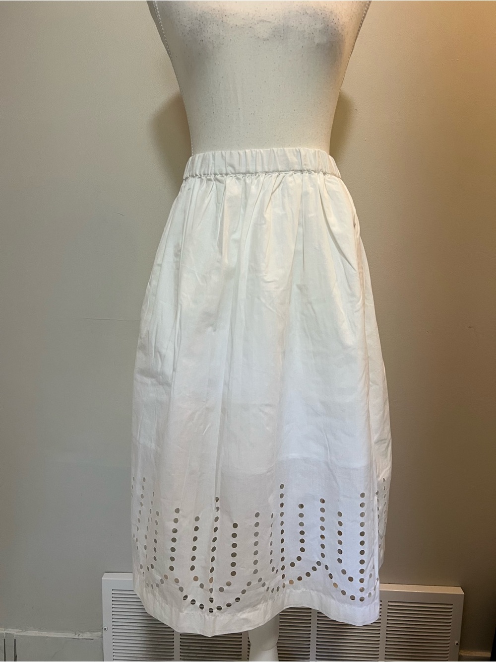 GAP White Gathered Waist Skirt